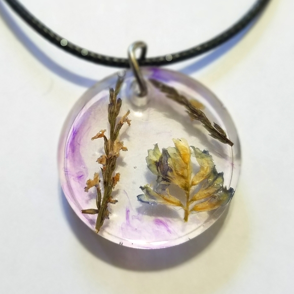 uolibeD Oddities Jewelry - Real Flower Trio- Purple